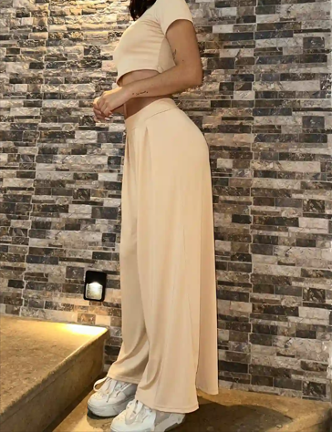 Isabella R.
